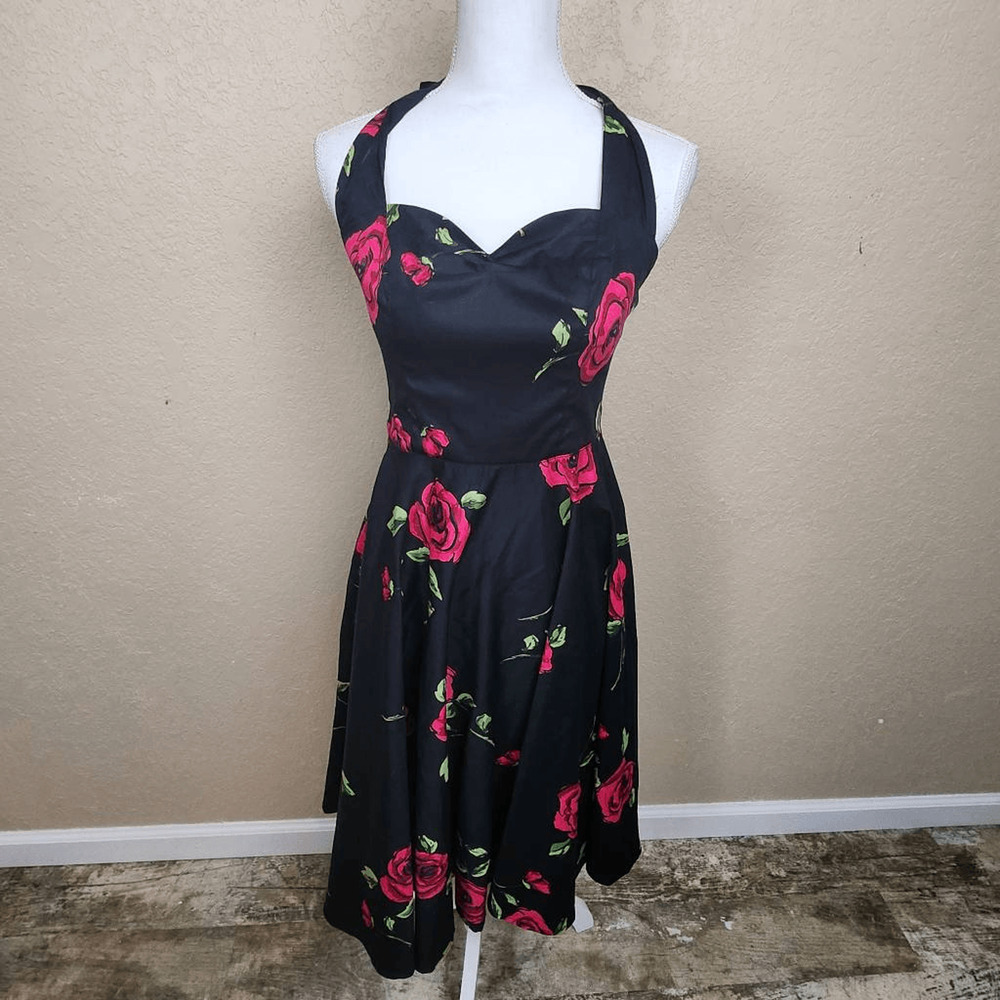 Grace Karin Red Rose on Black Retro Halter Dress Small NWOT (7123)